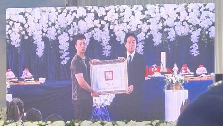 T-34C殉職飛官告別式 總統南下頒褒揚令慰問家屬