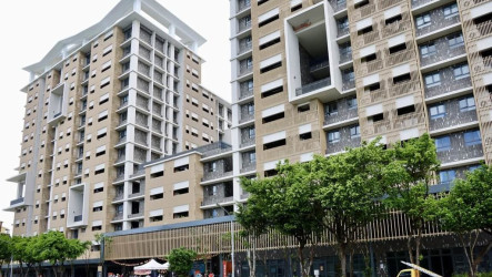 台南「宜居小東」社宅歡喜入厝　黃偉哲祝賀送禮