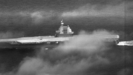 中共航艦福建號航經台灣海峽　國軍嚴密監控