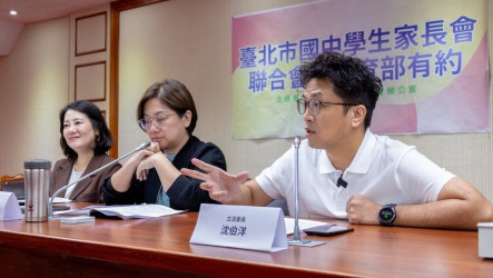 出席國中家長聯合會座談　沈伯洋提拒絕毒品機制