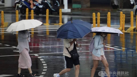 26日各地易有劇烈降雨　南部續防豪雨以上等級