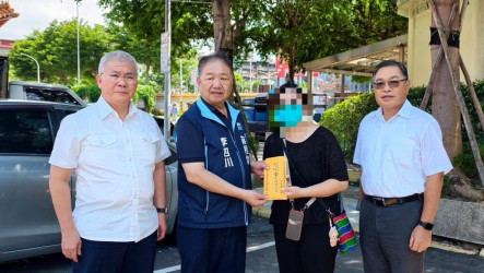 新北中和警驟逝　議長慰問家屬允助爭取最優撫卹