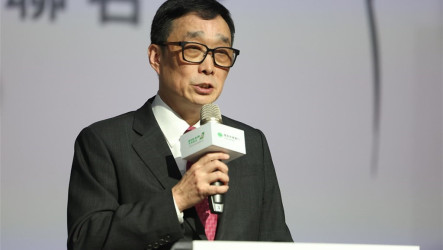 郭明鑑：兼任董事皆合規　婉謝擔任國泰金資深顧問