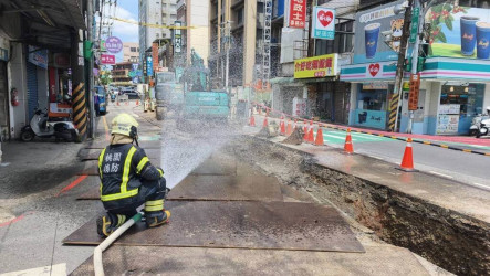 桃園八德污水下水道工程挖破管線瓦斯外洩　已止漏