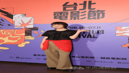 鍾雪瑩自認能共享好運 笑曝跟呂爵安片場鬧誤會