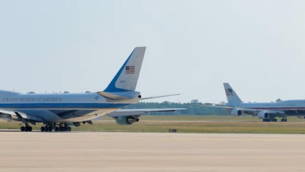 報導披露新空軍一號安全疑慮　紐時多名記者遭傳喚