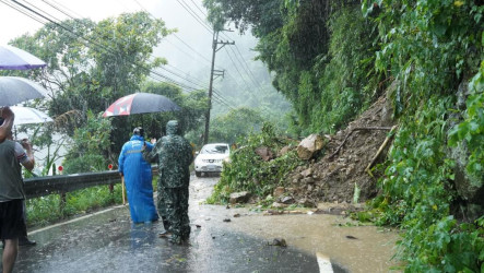 巴威減弱為輕颱　苗栗新竹累積雨量都破700毫米