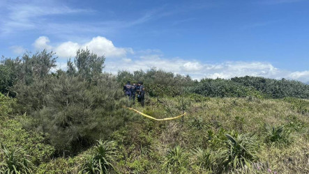 宜蘭壯圍沙灘帳棚發現腐屍　警方採證釐清身分