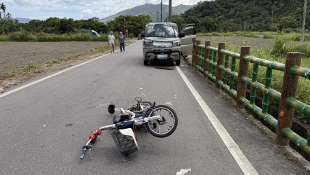 午休時間開車撞傷2學童  萬榮鄉公所人員拒酒測