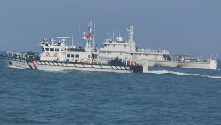 中國海警船7月第3度襲擾金門　海巡艇近迫併航驅離