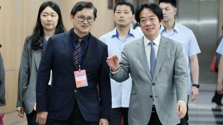 府：賴總統擘畫國際攬才藍圖　擬推台灣講座、獎學金