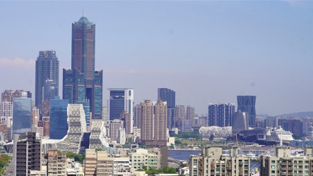 亞資中心高雄專區週年　金融業展示高資產布局成果