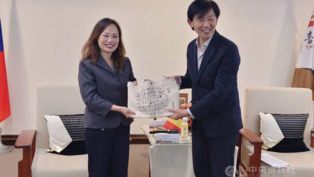 台灣女兒成比利時議員　廖祐均盼為公益盡力