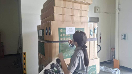 慈濟援助福慧床與隔屏　守護熊本災民收容隱私