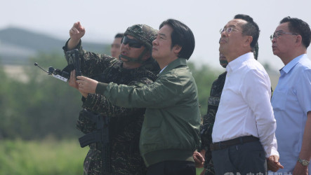父親節逢漢光演習　賴總統向國軍官兵及家人致敬