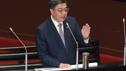 回應韓國瑜　政院：不副署違憲法案就是捍衛憲政