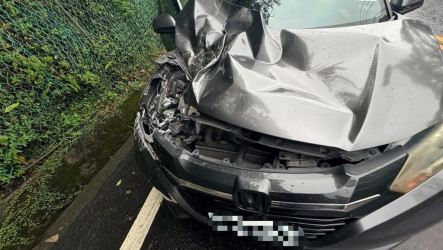 蘇花公路落石砸休旅車　車內一家三口未受傷