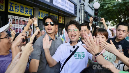 台北市長登記參選起跑 沈伯洋預告有神秘嘉賓站台