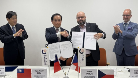 商研院與捷克中小企業協會簽MOU  拓展戰略產業合作