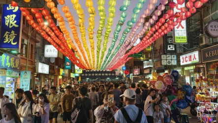 苑裡「鬼門關夜市」晚間登場　火車站周邊交通管制