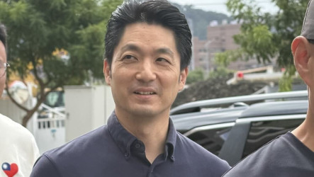 沈伯洋公館掃街人潮眾　蔣萬安：用紮實政績持續爭取市民認同