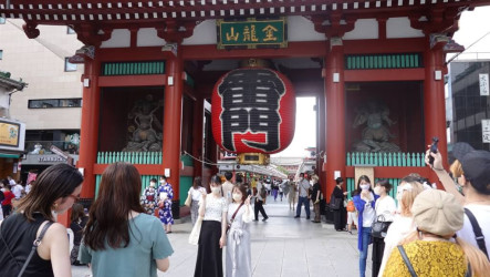 中國旅客銳減近6成  日本8月外國遊客年減逾30萬人