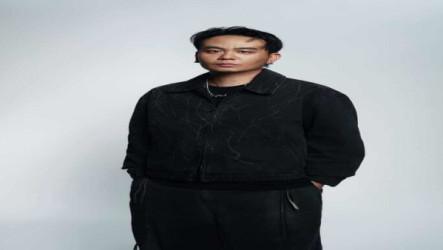 楊大正挑戰虛擬攝影棚拍戲 讚放大創意是福音