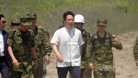 「人氣王不能放內閣外」　高市改組料留小泉進次郎