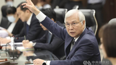 升息聲浪高漲央行利率不動　楊金龍解答政策考量一次看