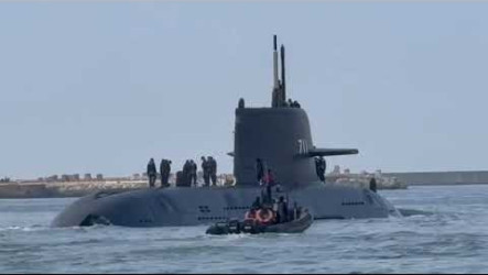 海鯤號第16次潛航測試　專家：10月交艦可能性增