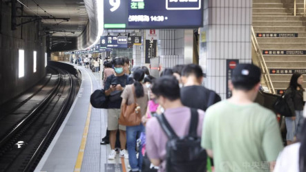 自由座旅客站商務車廂　高鐵致歉將加強宣導