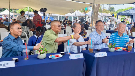 南非電台主持兼網紅參與公益　所得用於尼泊爾賑災