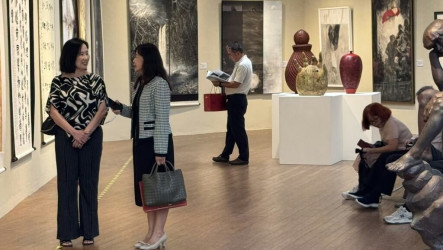 台中大墩美展新加坡開幕　藝術家秀台灣多元創作能量