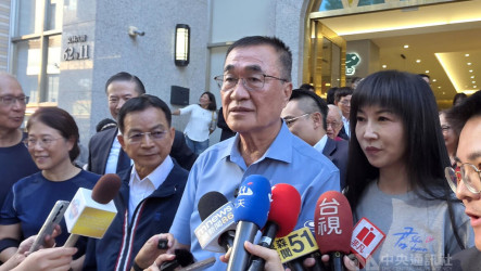 無子西瓜樂活大樓開幕　李四川重申長者政見