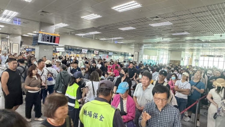 颱風薔琵影響旅客滯留金門　增開加班機疏運上千人