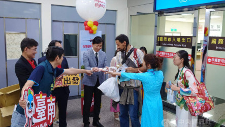 台南添新國際航線  直飛越南河內開航