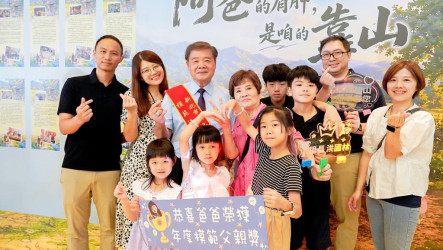 新北仁華里長洪國林同額競選　喪子捐教育基金助清寒生