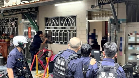 蘆洲男子持刀揮舞　新北警一度鳴槍制止