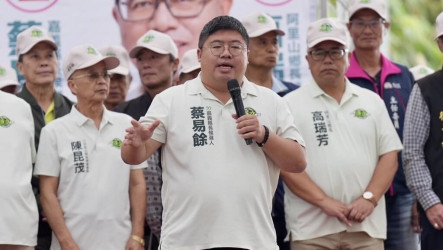 蔡易餘番路聯合競總成立　吳品叡推AI闖關遊戲互動