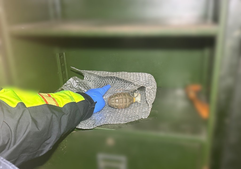 驚！新莊老整理丈夫舊物　竟搜出「仿真手榴彈」