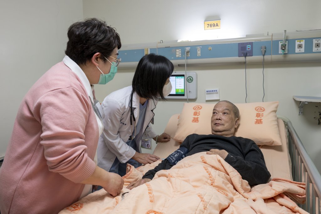 突破肺癌不到五年6%的存活極限！彰基助多重病弱勢癌友抗癌十年