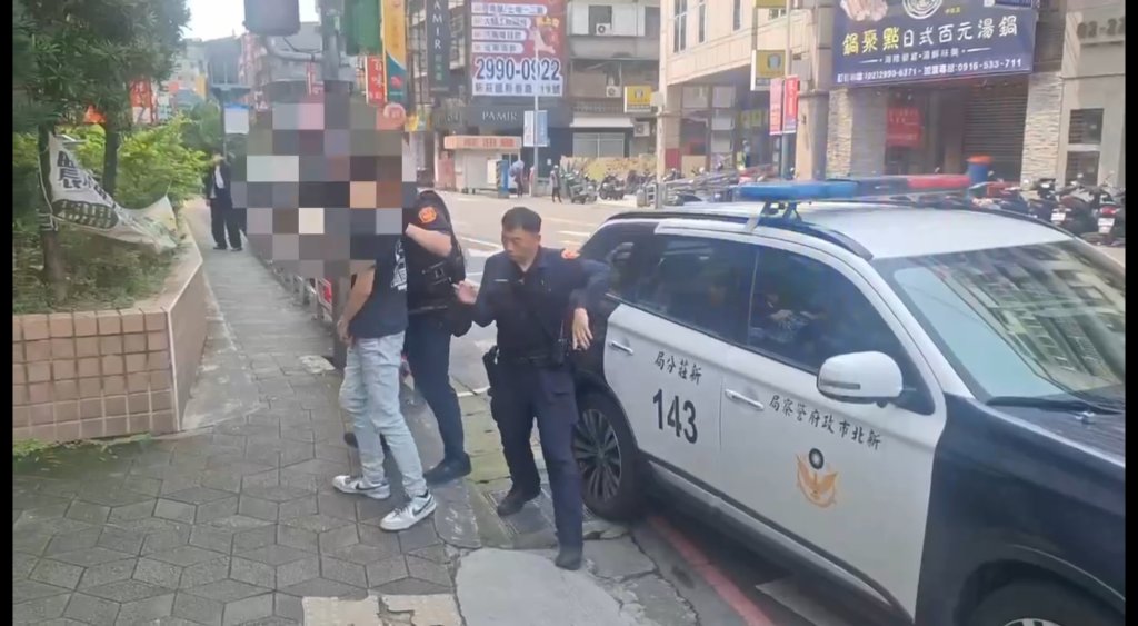 緊盯老闆娘脫褲「DIY」　新莊豆漿店猥褻男抓到了！