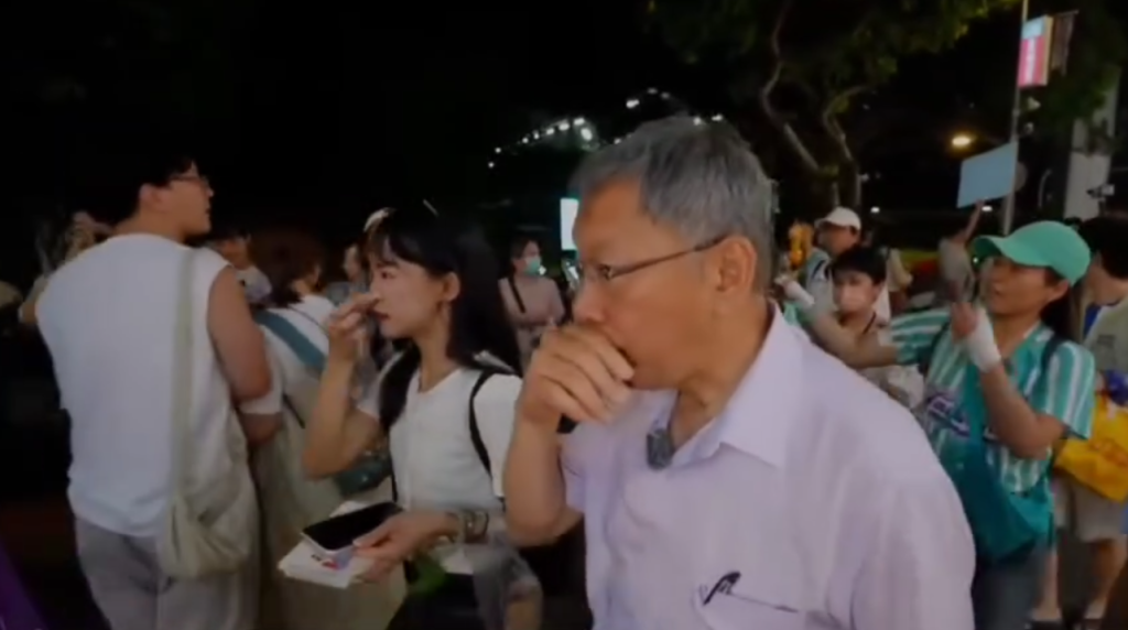 大逆轉！台中民眾黨逢甲夜市掃街「噴辣椒水」竟是警方擺烏龍　市警六分局長記過調職