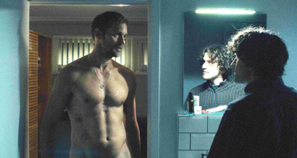 最帥吸血鬼破尺度「露鳥口交戲」！老爸觀賞後：很精彩